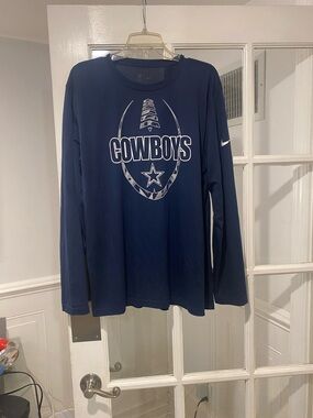 Cowboys size Xl unisex top good condition